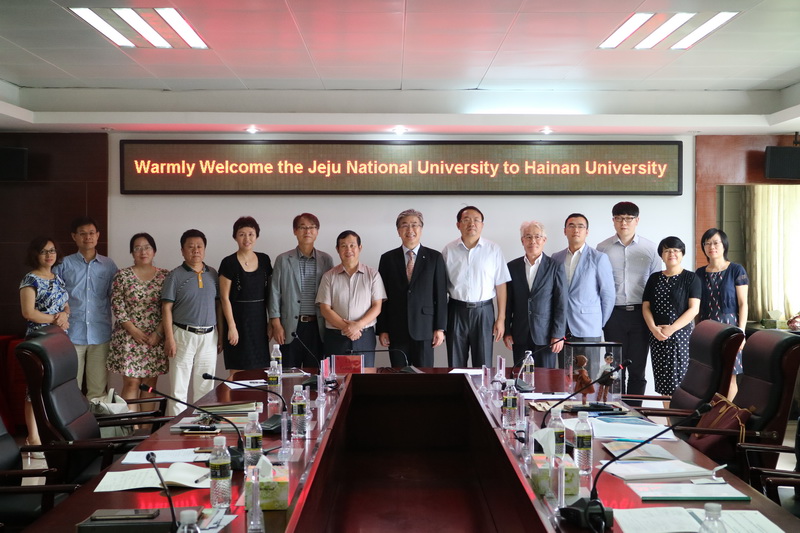 060063a45e8c1abd1cb27042856c6682.jpg 合影留念.jpg