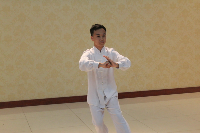 e9c2e9cc44e71bc9266abe69fdeb2fef.jpg 咏春拳.jpg